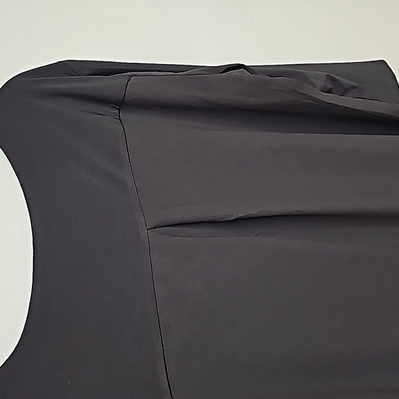 Chevron blouse, zippered shoulder, color block - Picture 7 of 7